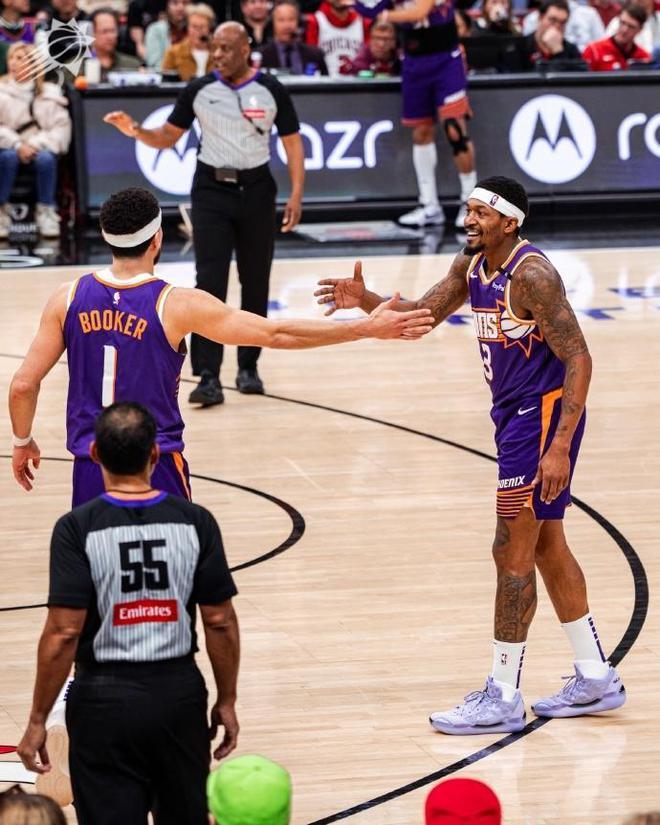 开云平台中国-关于杜兰特在TES比赛中比赛局势复杂，大比分获胜引发热议！热度持续攀升的信息