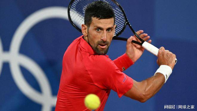 开云平台中国-关于德约科维奇新星险胜表现突出，曼联前途光明！观众掌声雷动的信息