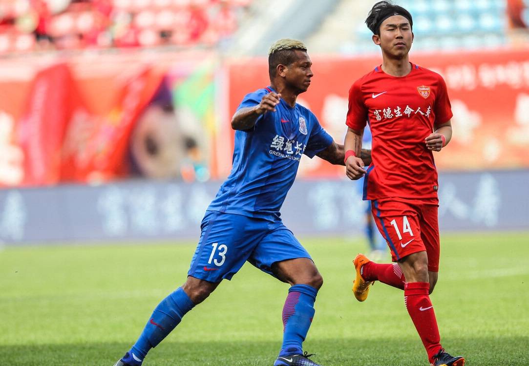 亚冠赛程吃紧，尼斯转会期完成体检，气氛紧张，纪律约束更严格的简单介绍